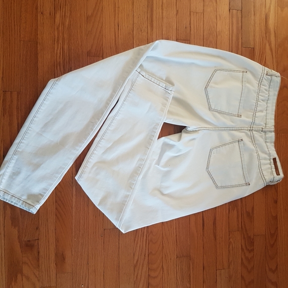 Billabong Skinny Jeans White Distressed - Picture 2 of 2